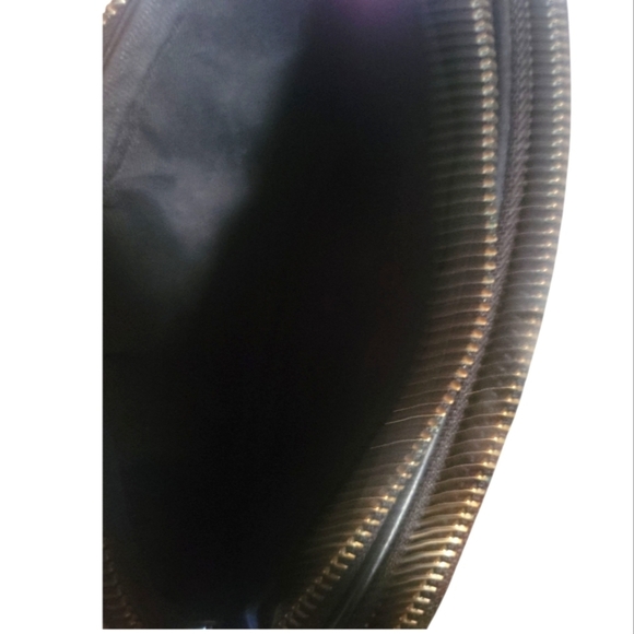 Coach Classic Quilt Black and Cream Exotic Embossed Crossbody Leather Clutch Bag - Picture 6 of 10